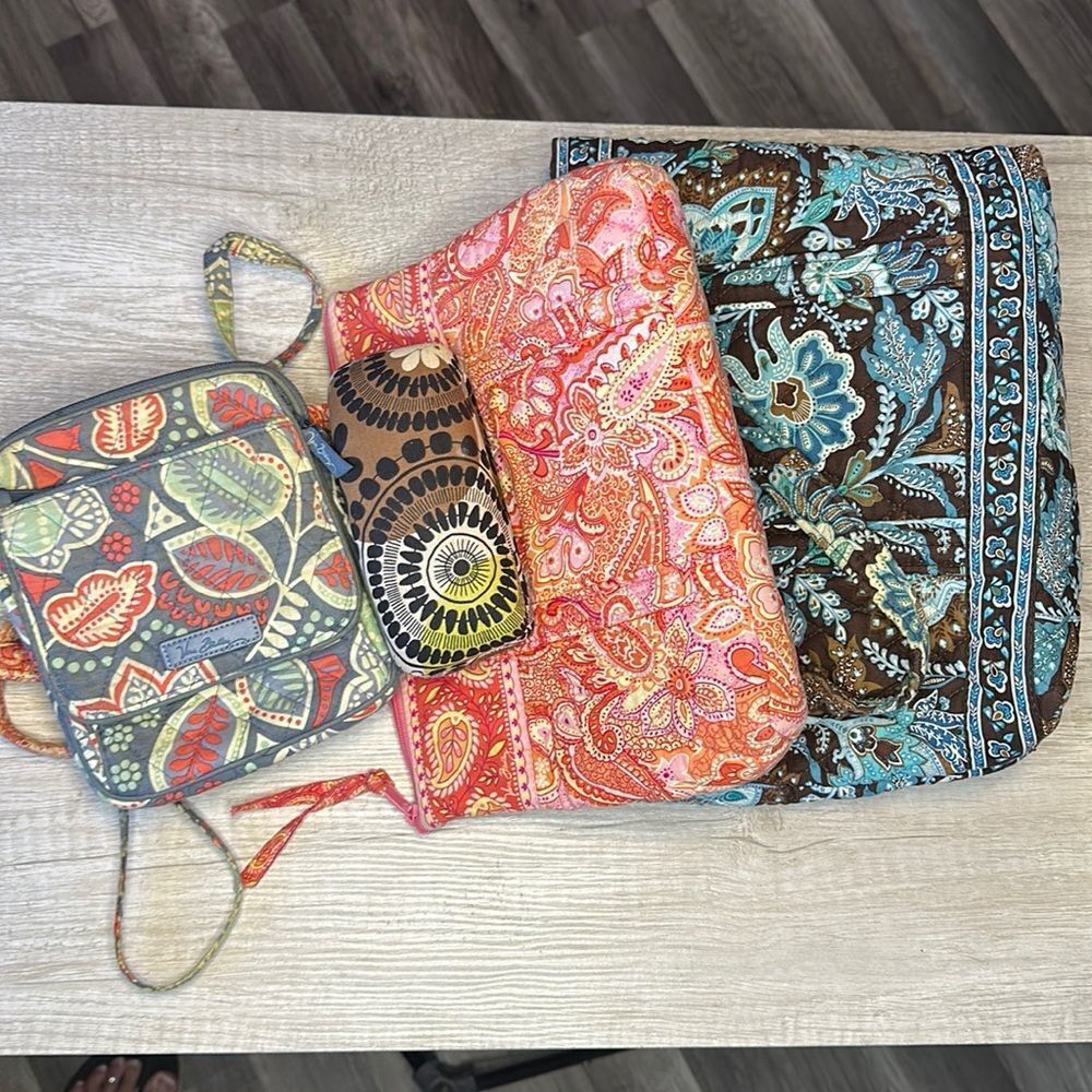 Vera Bradley lot - Picture 1 of 14